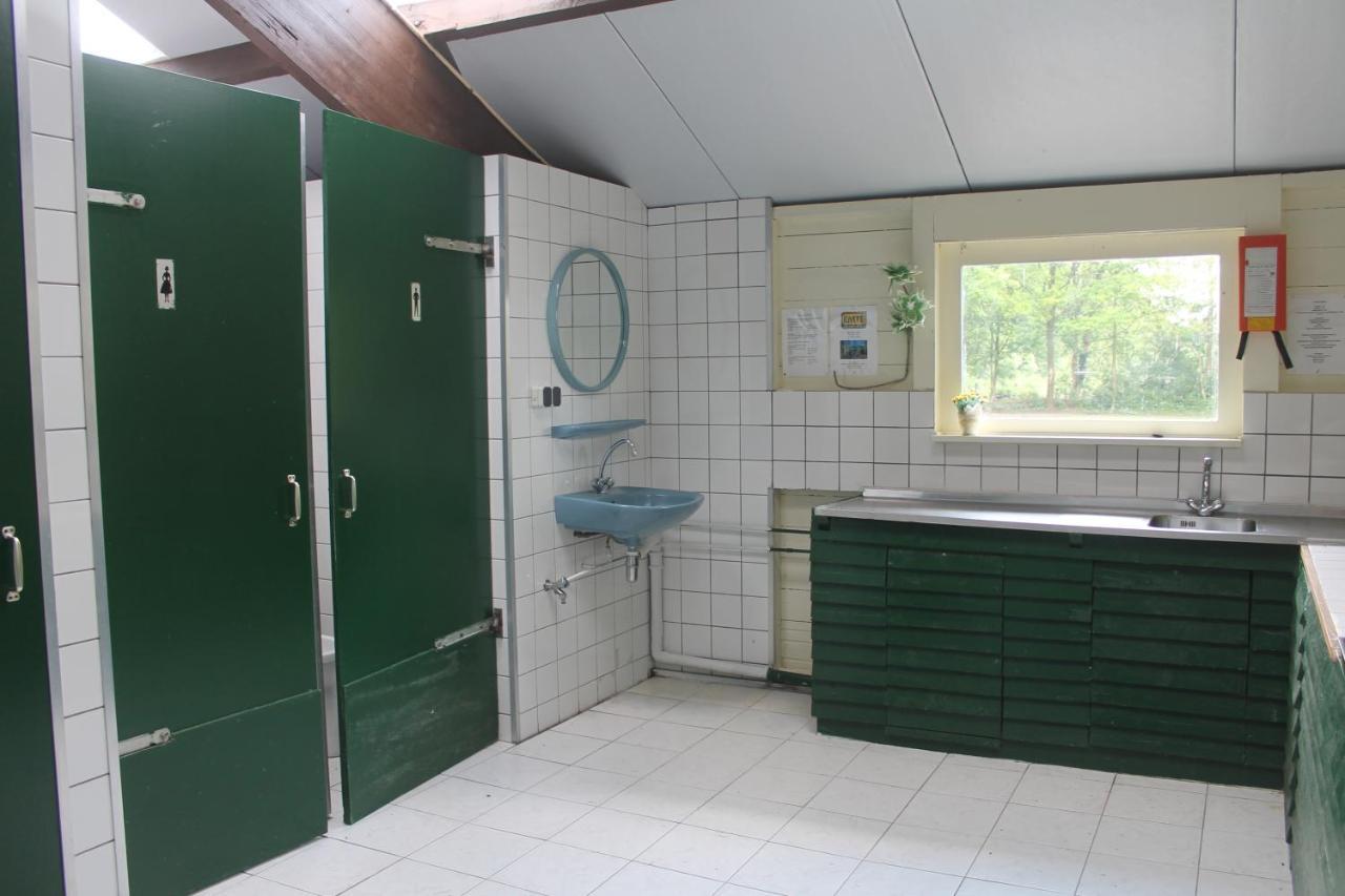 Old Timer Vouwwagen Tynaarlo Buitenkant foto
