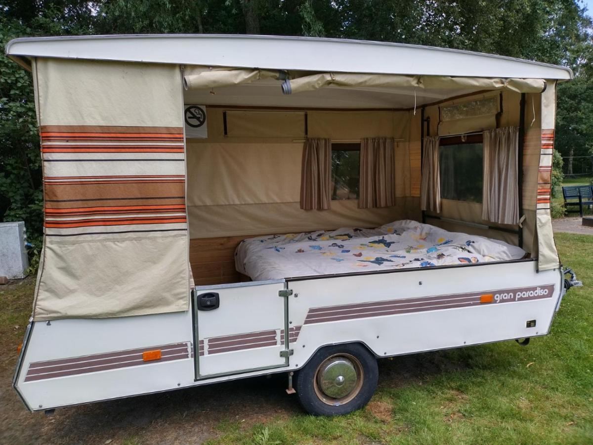 Old Timer Vouwwagen Tynaarlo Buitenkant foto